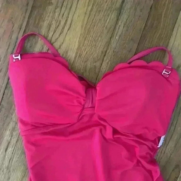 Kate Spade one piece, pink, halter swim suit; size M (S79202) - Picture 5 of 9
